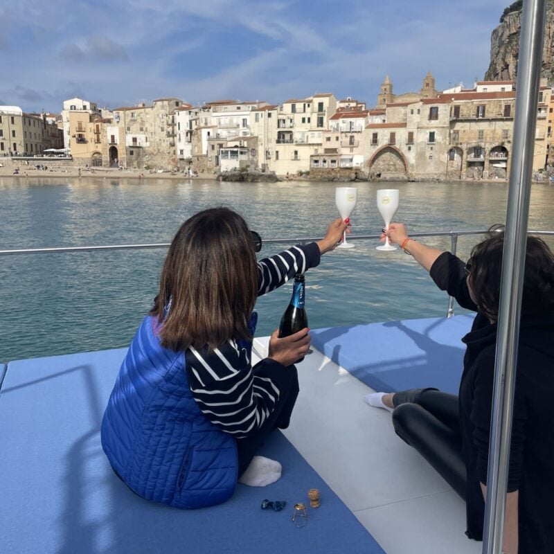 Mini crociera Coast to Coast Cefalù in catamarano